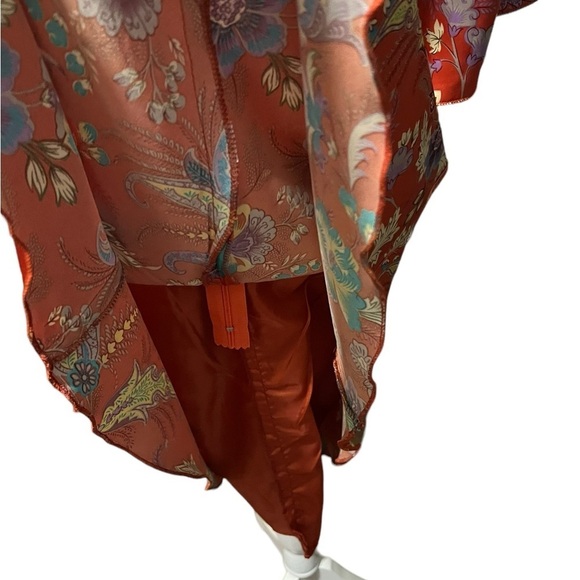 Y Apparel Kimono Style Floral Knee Length Dress Deep Pink Coral Flare Sleeve M - Picture 11 of 12